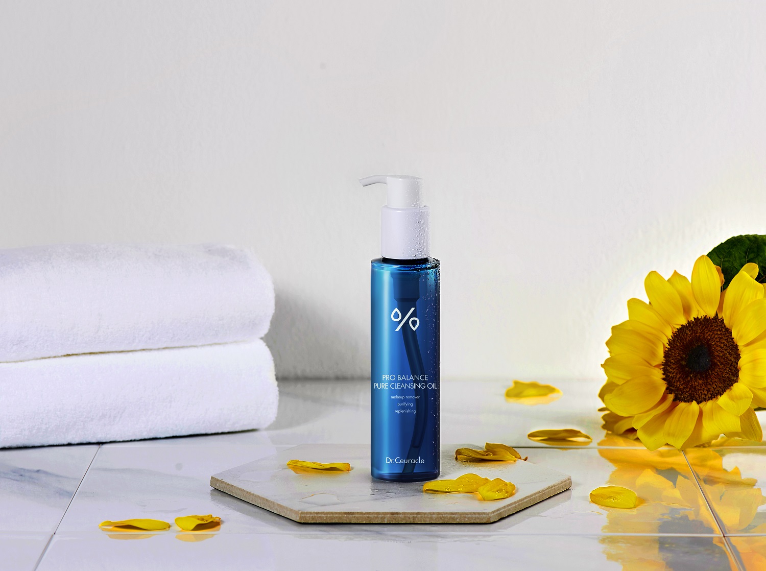 Гидрофильное масло Pro Balance Pure Cleansing Oil Dr.Ceuracle 155 мл — изображение 2
