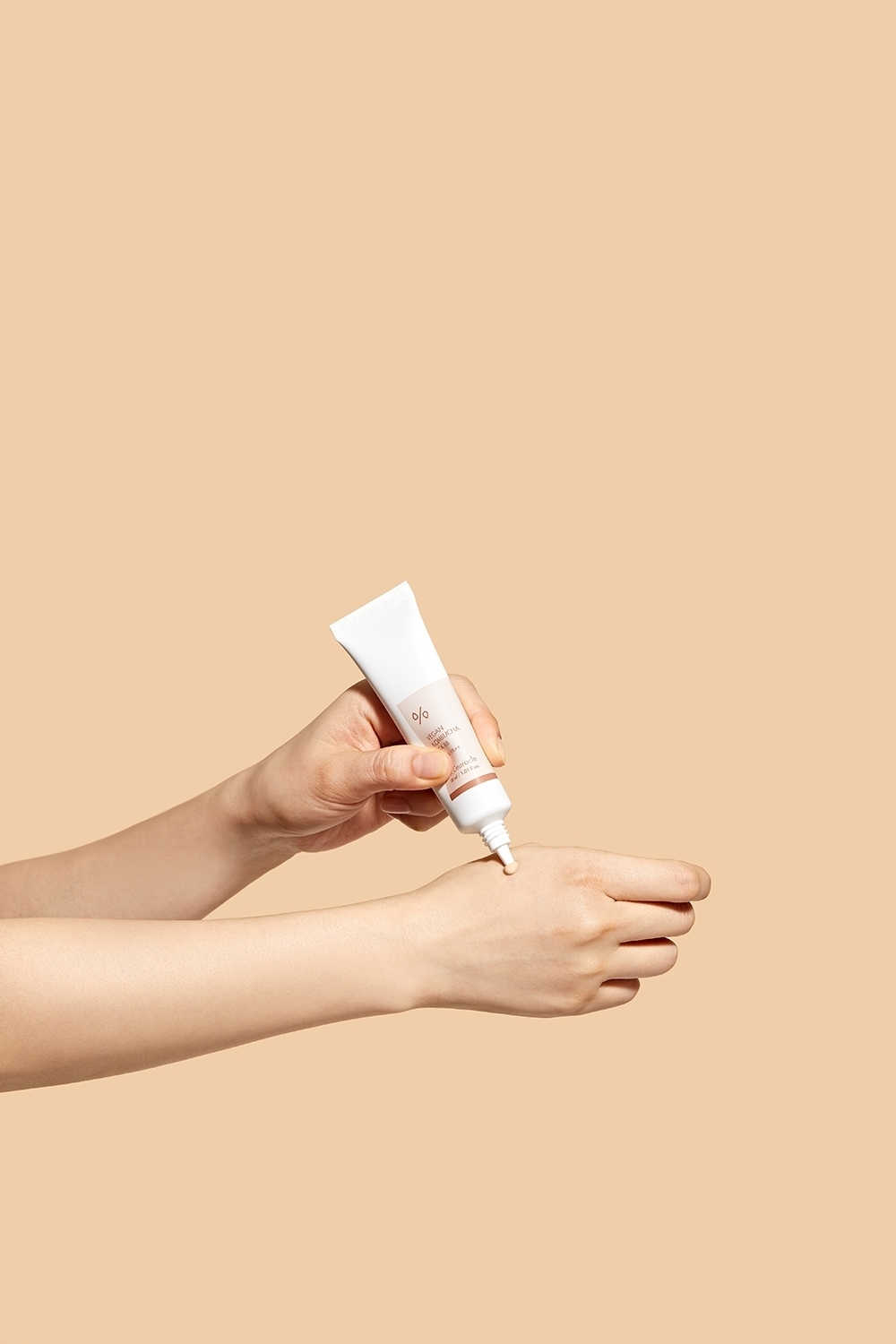 Веганский BB-крем с чаем комбуча SPF30 PA++ Dr Ceuracle Vegan Kombucha Tea BB, 30 мл