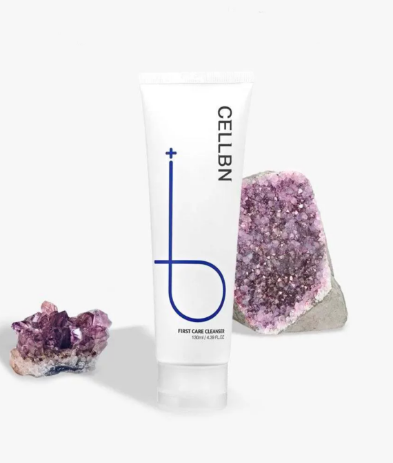 Пенка для глубокого очищения и сияния кожи с аметистовой пудрой CELLBN FIRST CARE CLEANSER 130 ml.